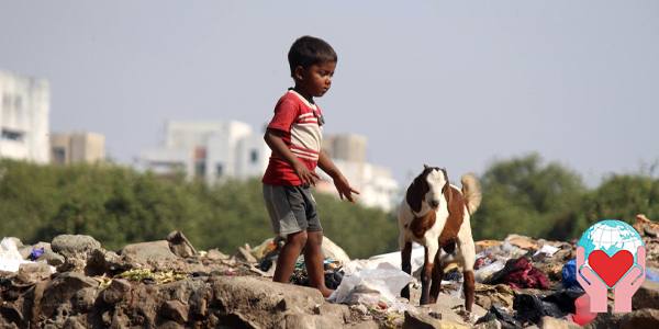 scolarizzazione bambini poveri India