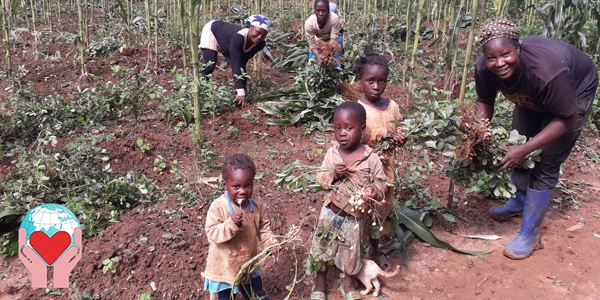 Bambini poveri Camerun 