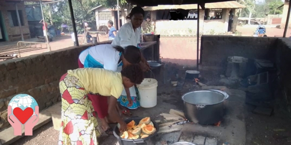 cucina con fuoco a terra